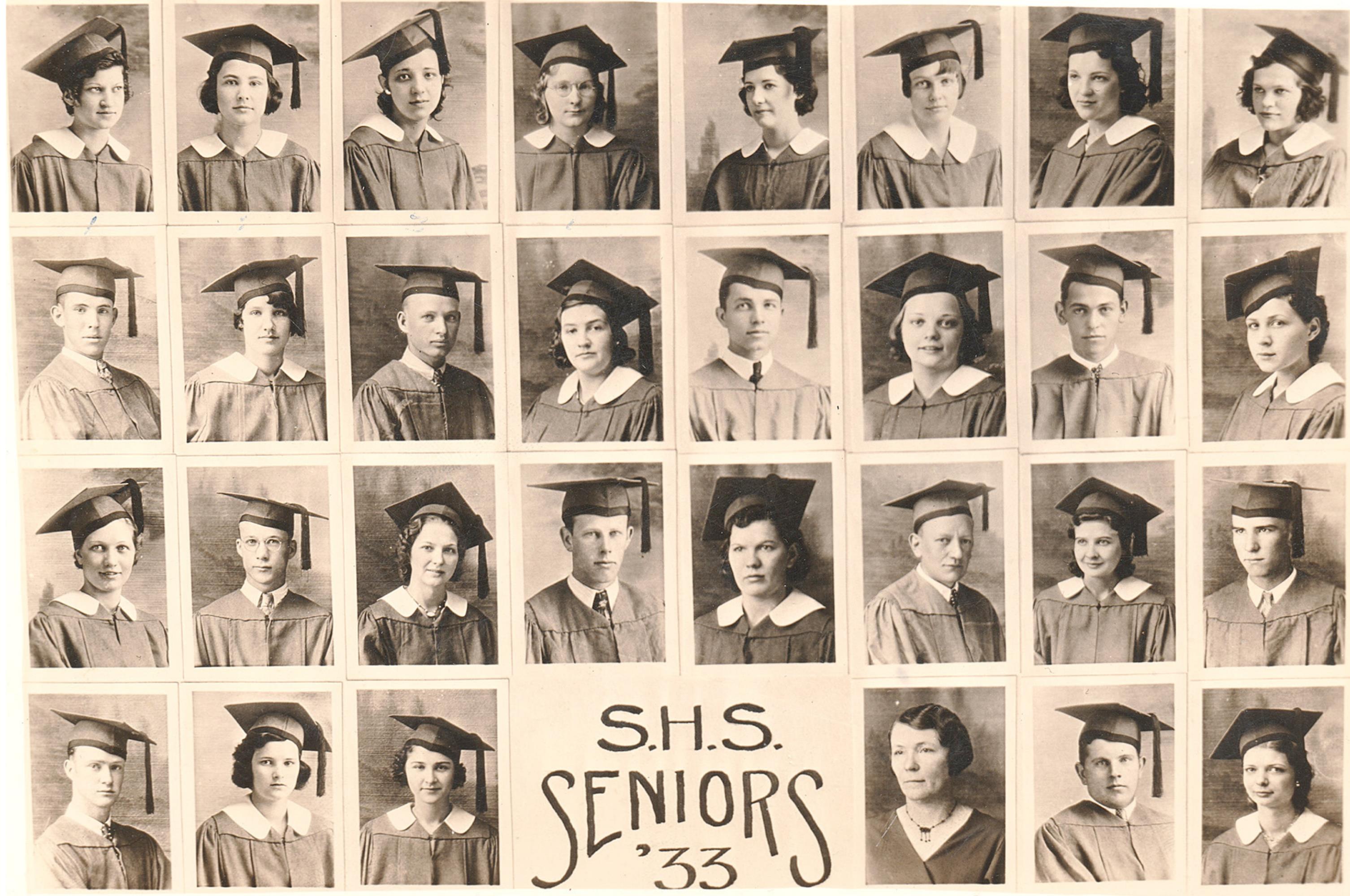 	PICTURED IS THE STOCKTON HIGH SCHOOL GRADUTAING CLASS OF 1933.