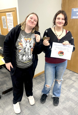 STOCKTON HIGH SCHOOL STUDENTS Reagan Shepherd and Piper Creighton recently brought home medals for their artwork at the NPL Art Show Awards Ceremony in Osborne.