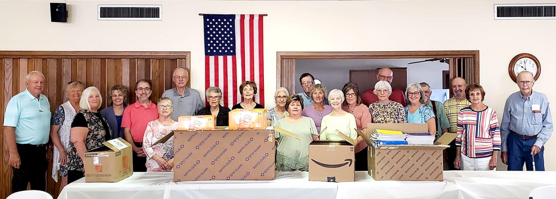 THE RUTH PHELPS MEMORIAL BOOKBAG FUND donated supplies for 20-plus students to the Stockton Grade School for the 2022-2023 school year. Pictured are (from left): Jerry and Diane McReynolds, Anita Conger, Terri and Scott Bennett, Linda Colburn, Loren and Clarene Goodheart, Joan Balderston, Kelly Seales, Vicki Green, Gregg and Susan Gartell, Margaret Welker, Sherry Gager, Wynn and Tony McReynolds, Patty Chesney, Alton Hazen, Keith Chesney, and Donalee and Jim Circle