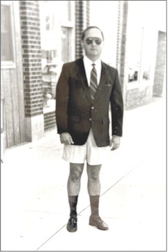 ED HAGEMAN is pictured in his Halloween costume posing as an FBI agent. There is no doubt that he had made the FBI’s “10 Best Dressed” list in October 1990.