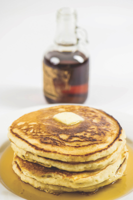Pancakes & Syrup